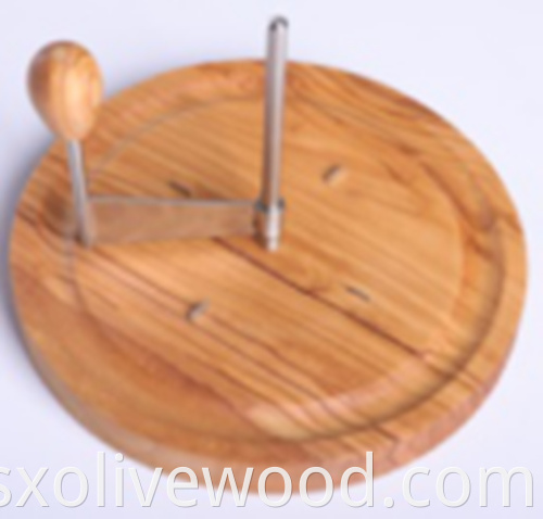 Olive Wood Chinese Grinder